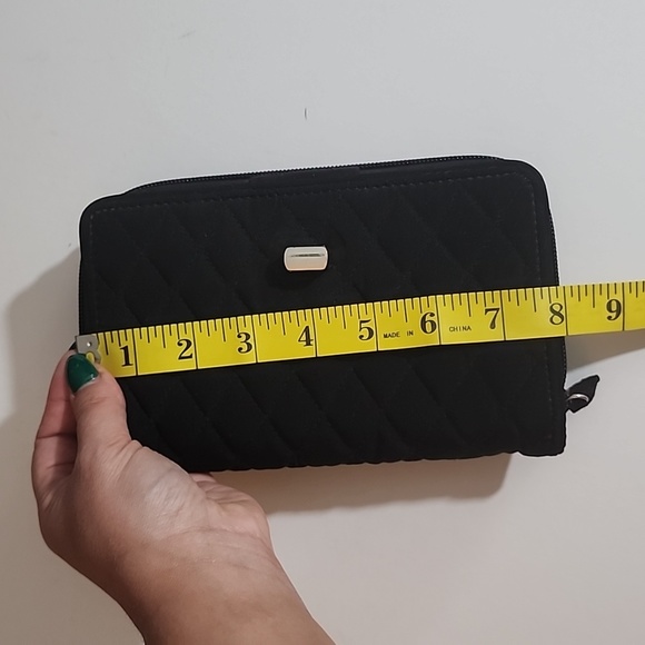 Vera Bradley Black Quilted Turn-Lock Wallet - Picture 5 of 7